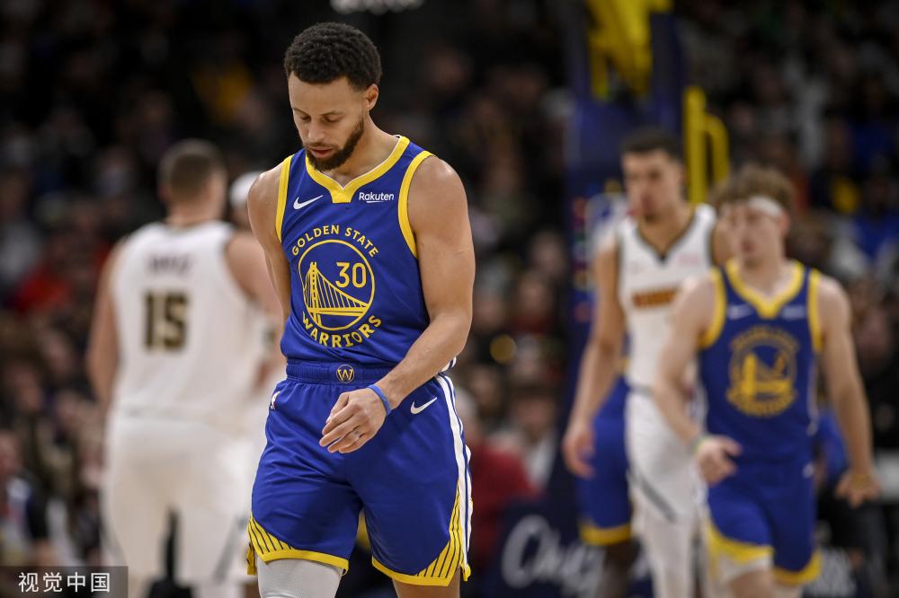 场上屡创佳 场上屡创佳