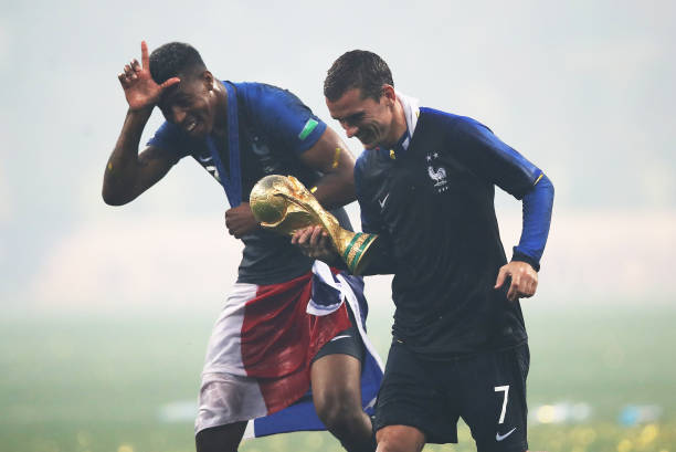 需依赖裁判 需依赖裁判